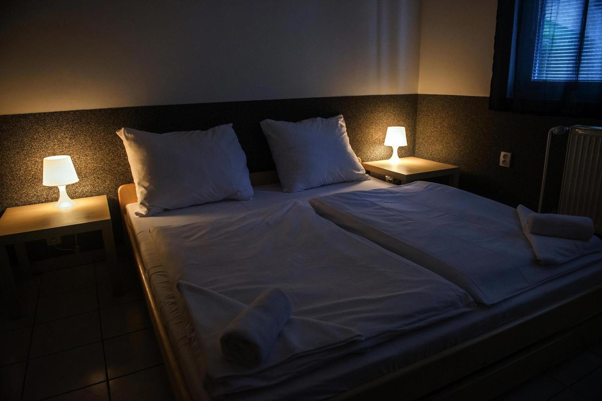 Seven Hostal *