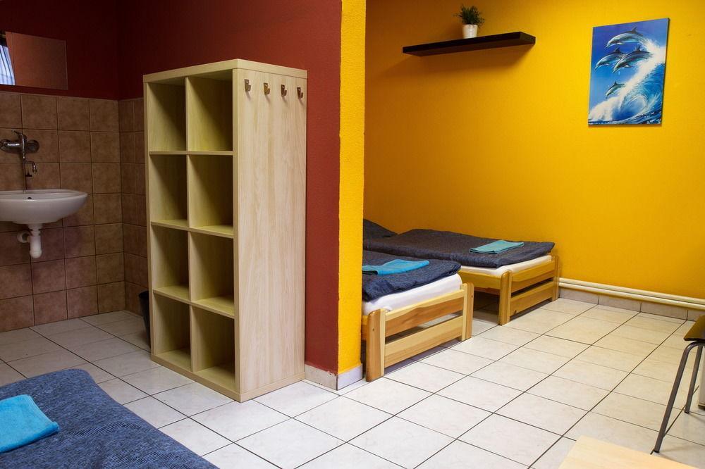Seven Hostal *